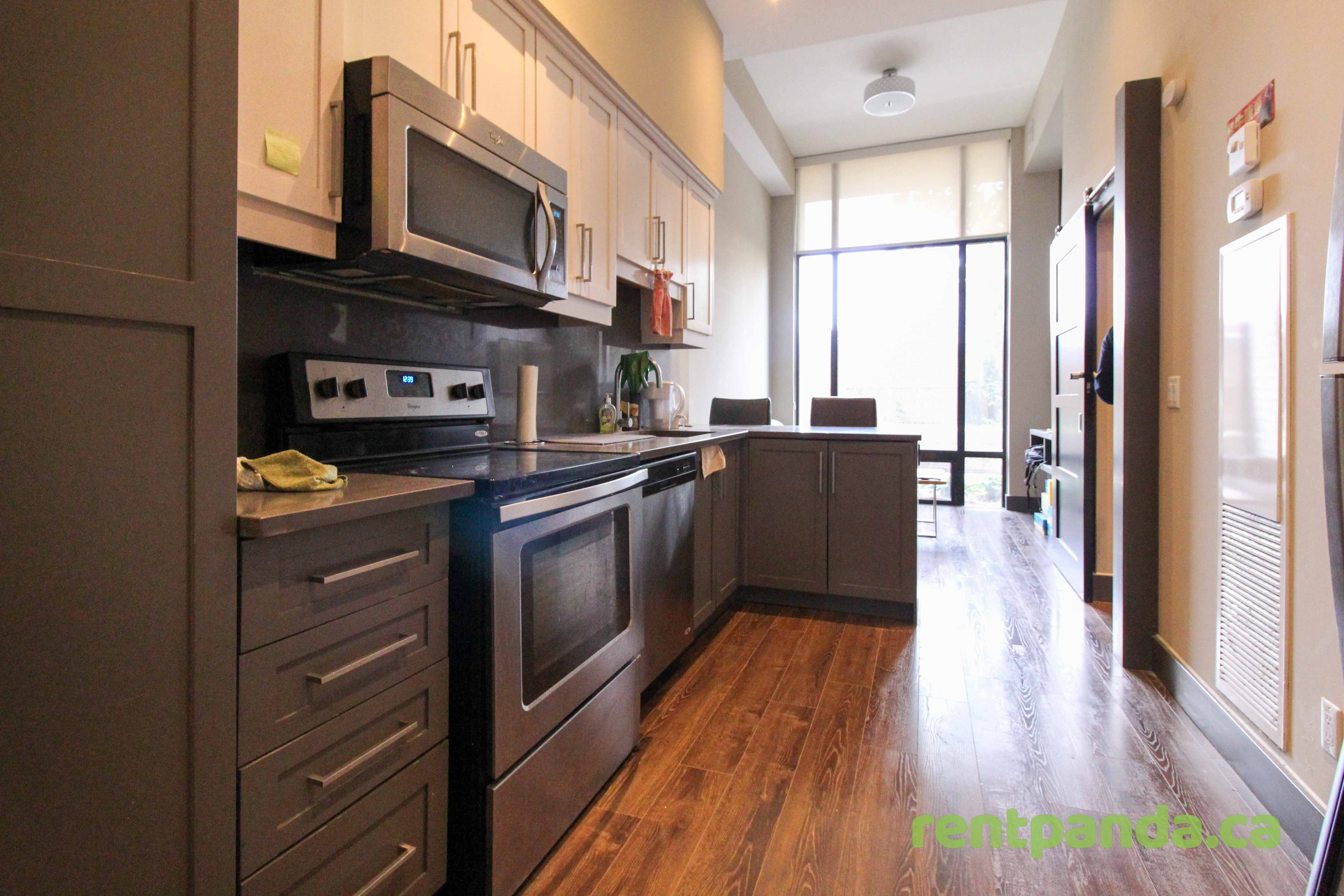 North tower, 330 Phillip St, Waterloo, ON N2L 3W9, Canada - 440