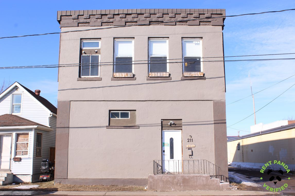 211 Gore St W, Thunder Bay - Unit 20 - Furnished Double Loft, 2nd flr